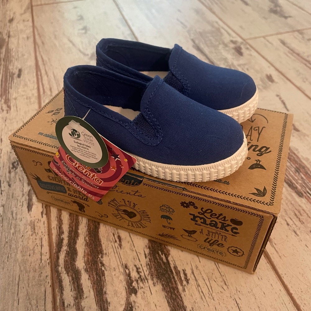 Cienta Shoes - cobalt blue flats